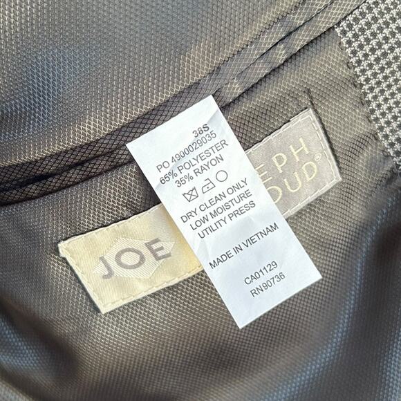 NWT Joseph Abboud Gray/Black Houndstooth Sport Coat Size 38S - Picture 4 of 7